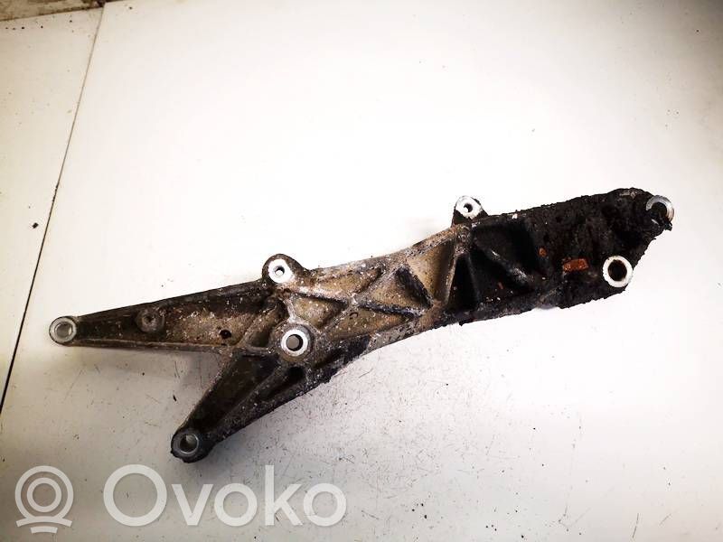 Volvo XC70 Suport motor 