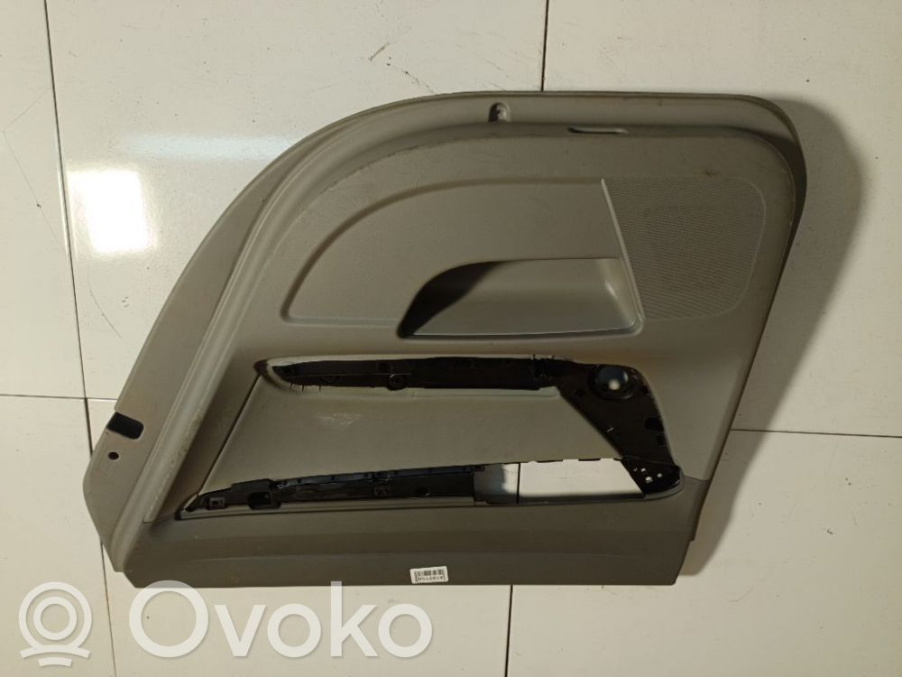 Audi A6 S6 C6 4F Rivestimento del pannello della portiera posteriore 