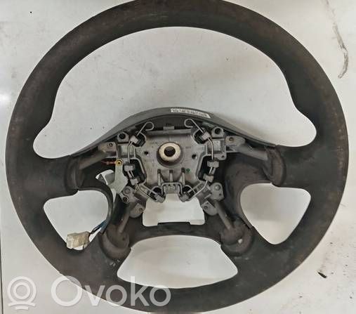 Nissan Almera Tino Volan 