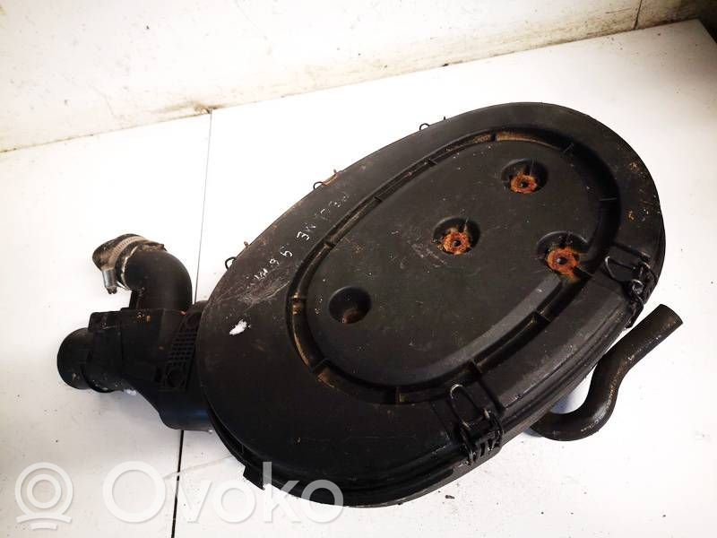 Renault Clio I Air filter box 