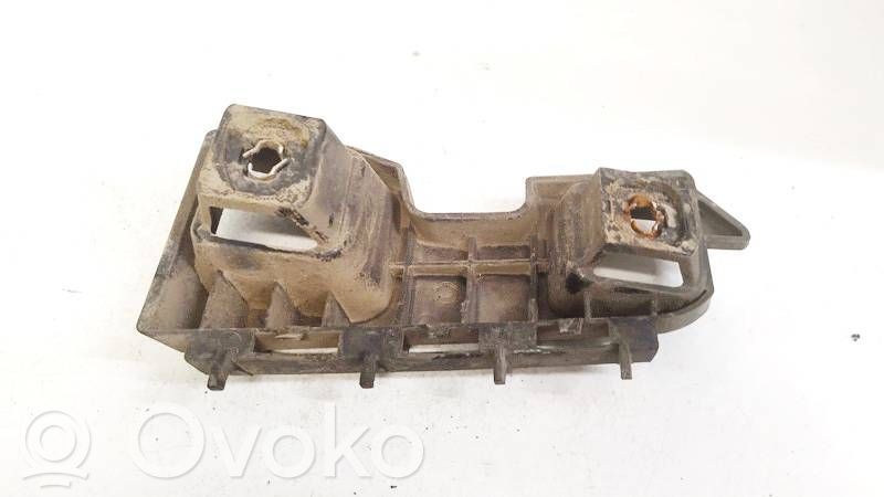 Mercedes-Benz C AMG W204 Staffa di rinforzo montaggio del paraurti posteriore