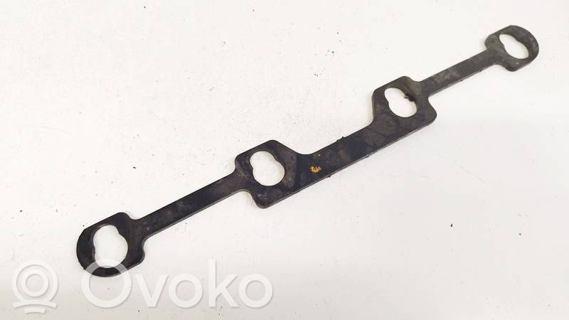 Abrazadera del inyector de combustible   MGC100060,MGC100060