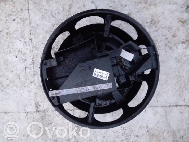 Mercedes-Benz C AMG W204 Șurub fixare roată de rezervă 