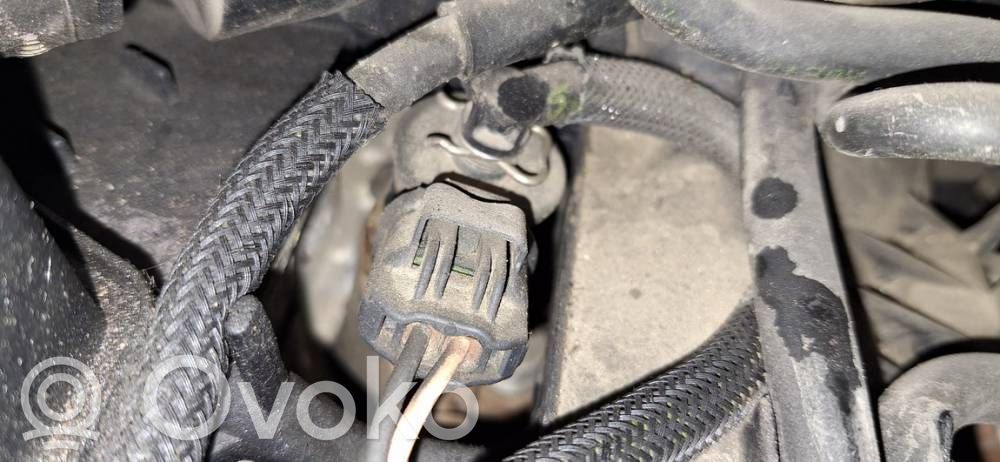 Citroen C3 Wtryskiwacz paliwa 
