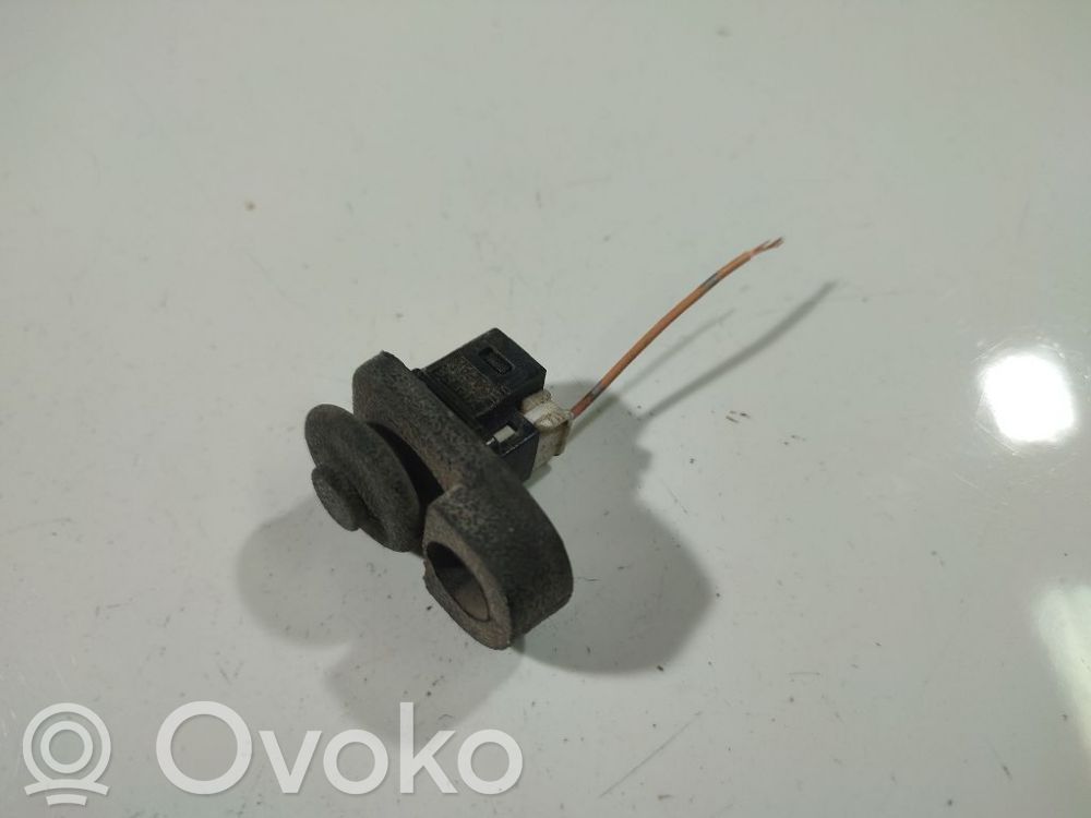 Etuoven anturi, coupe-malli