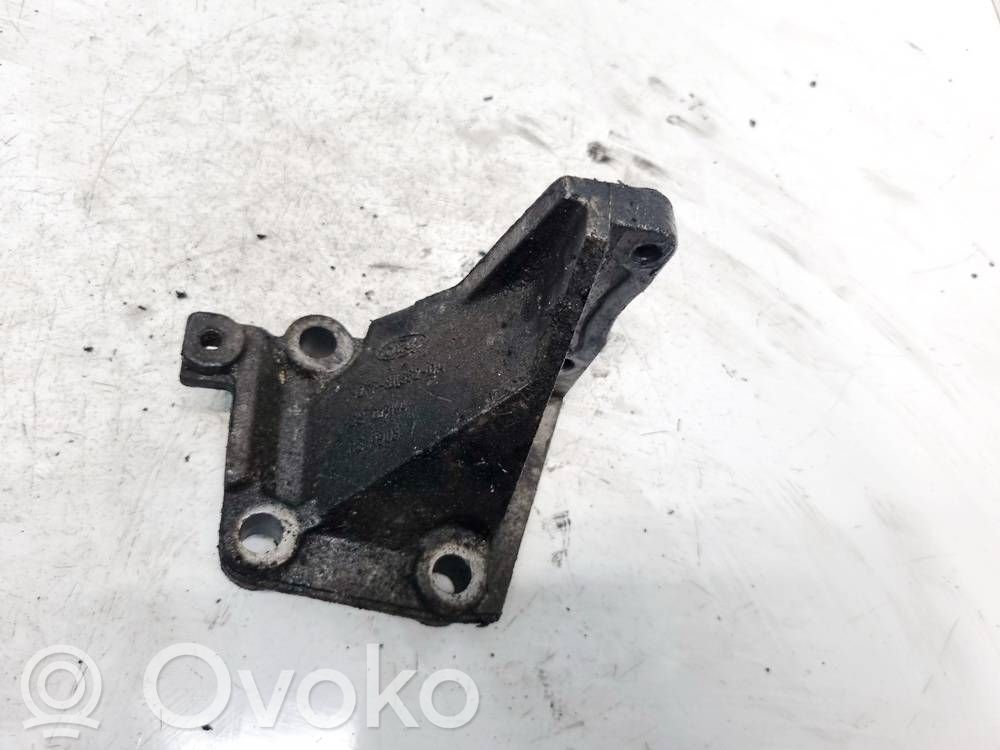 Ford Escort Suport motor 