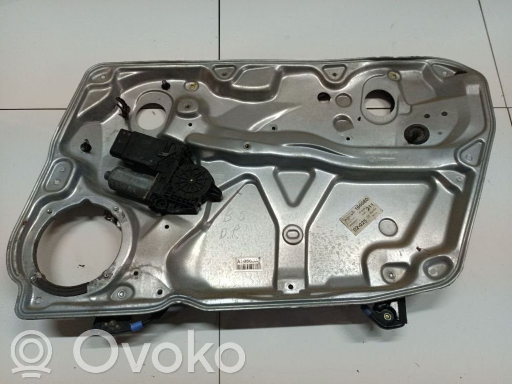 Volkswagen PASSAT B5 Macara ușă glisantă cu motor 