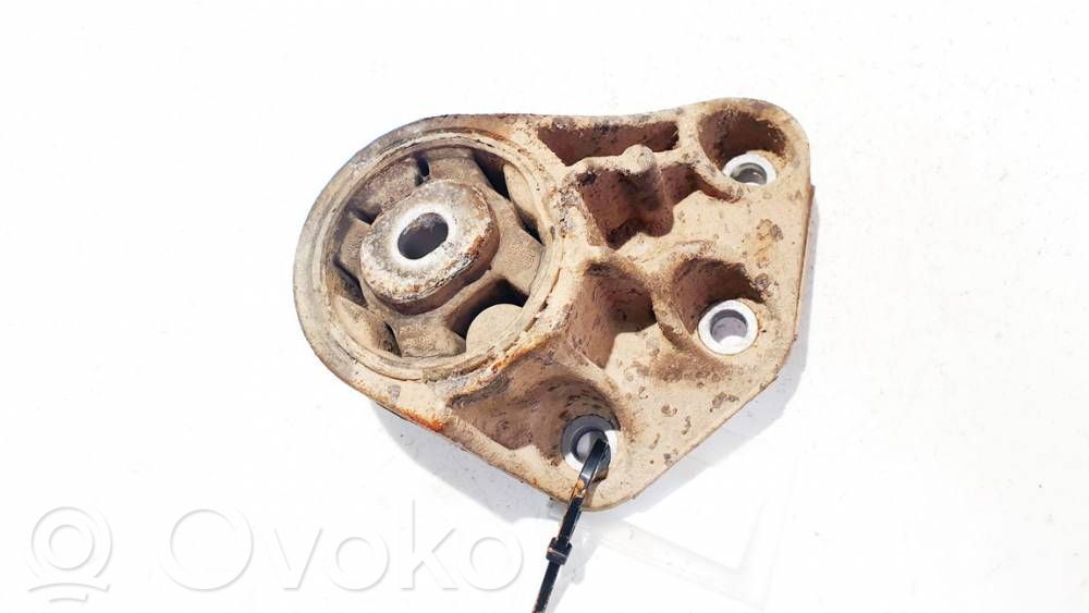 Engine mount bracket   8E0599381B,8E0599381B