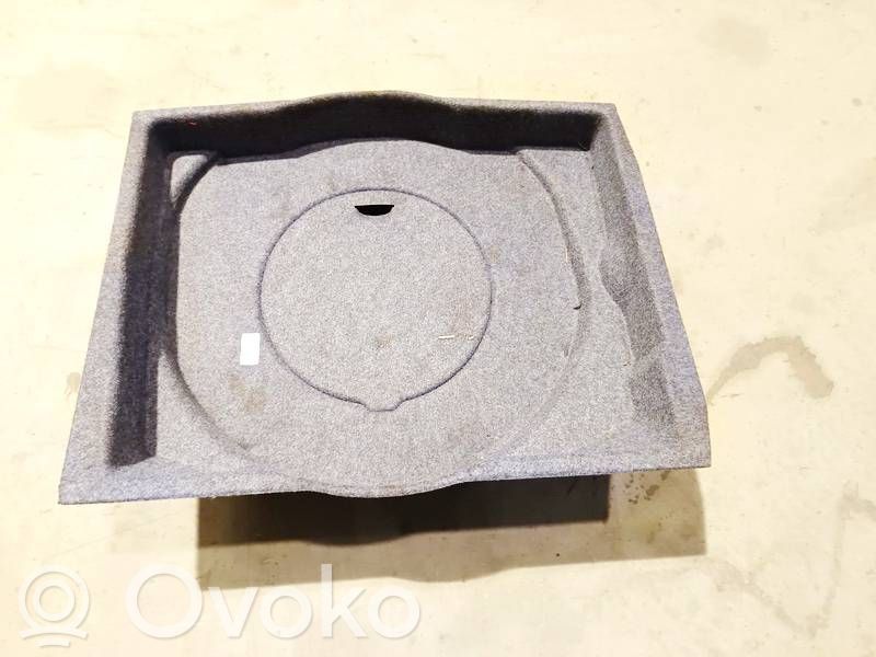 Other trunk/boot trim element   8218776,8218776