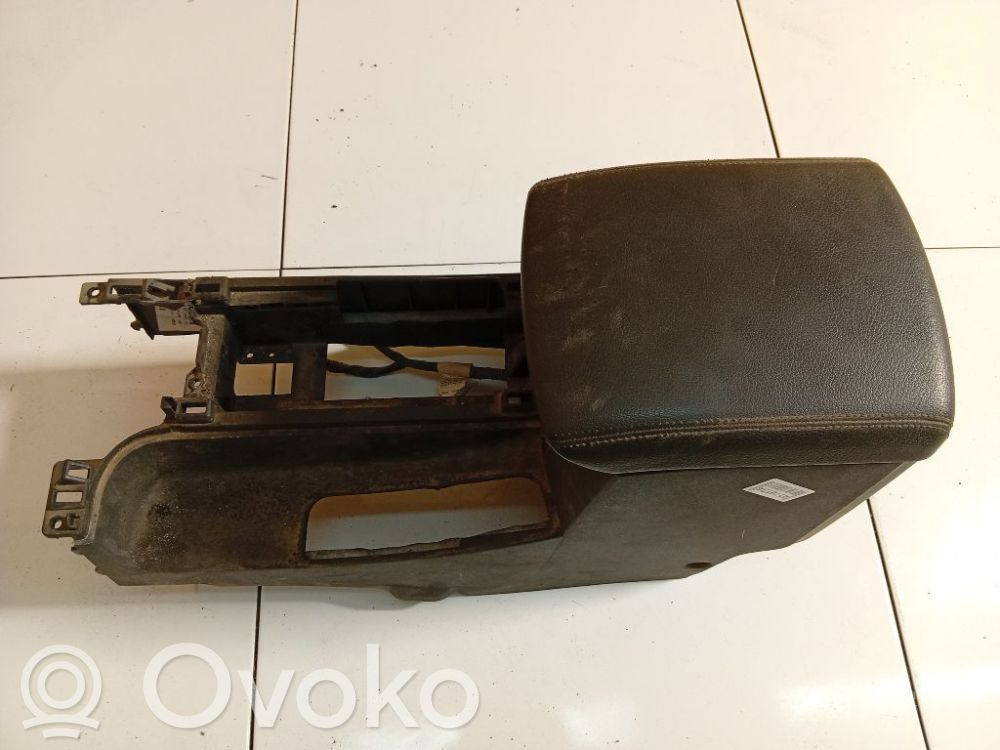 Nissan Pathfinder R51 Reposabrazos 