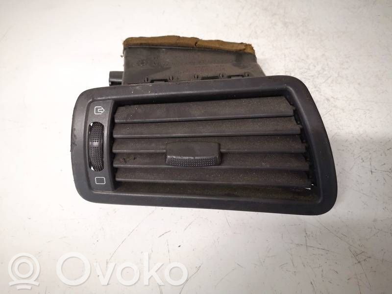 Rejilla de ventilación central del panel   1484109077,1491964077,1484109077,1491964077