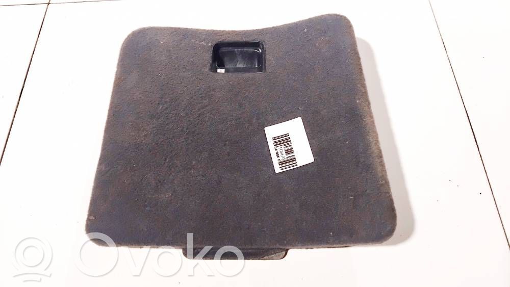 Audi A4 S4 B5 8D Alte elemente acoperire portbagaj 