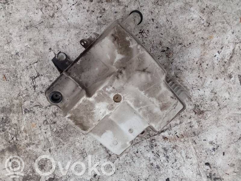 Wischwasserbehälter   BV6117B613A,BV6117B613B,BV6117B613A,BV6117B613B