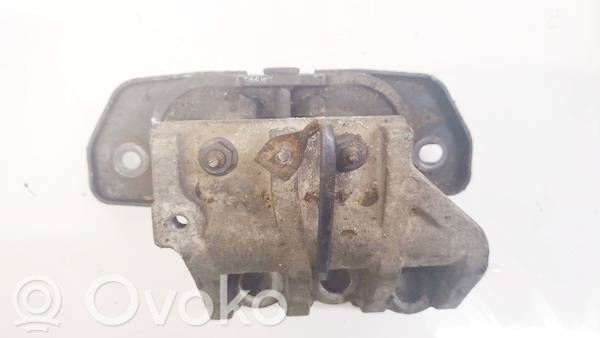 Chrysler Sebring (JS) Engine mount bracket 