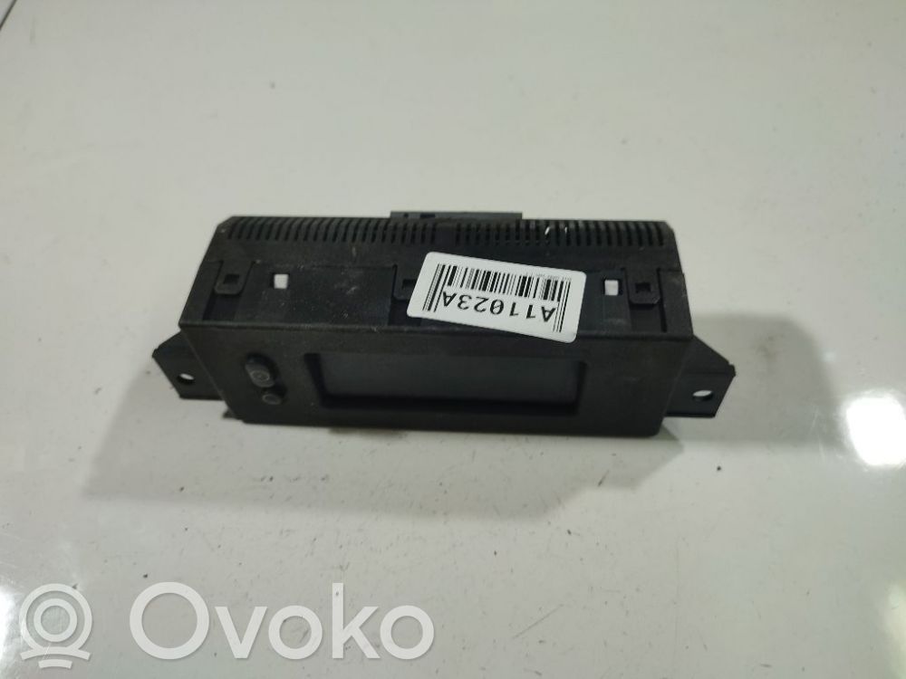 Bildschirm / Display / Anzeige   13209460,13209460,248501145033,281170669,281170669,565412769