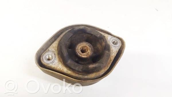 Volkswagen PASSAT B5 Engine mount bracket 