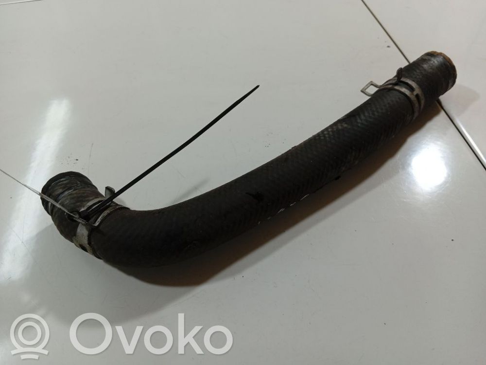 Engine coolant pipe/hose