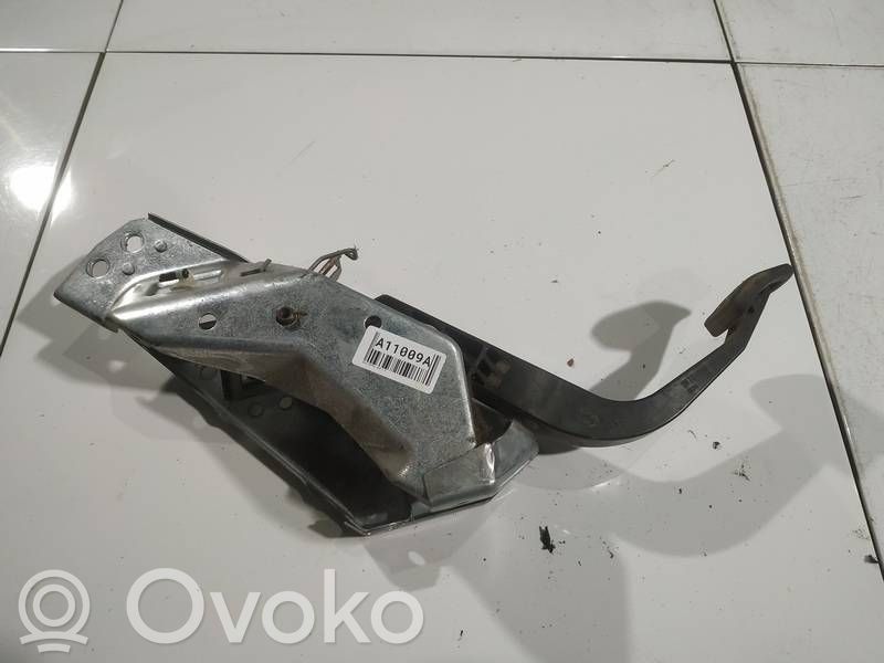 Opel Zafira B Senzor pedală ambreiaj 