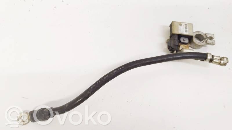 Pluskaapeli (akku)   FV6T10C679AC,C95YD,C95YD,FV6T10C679AC