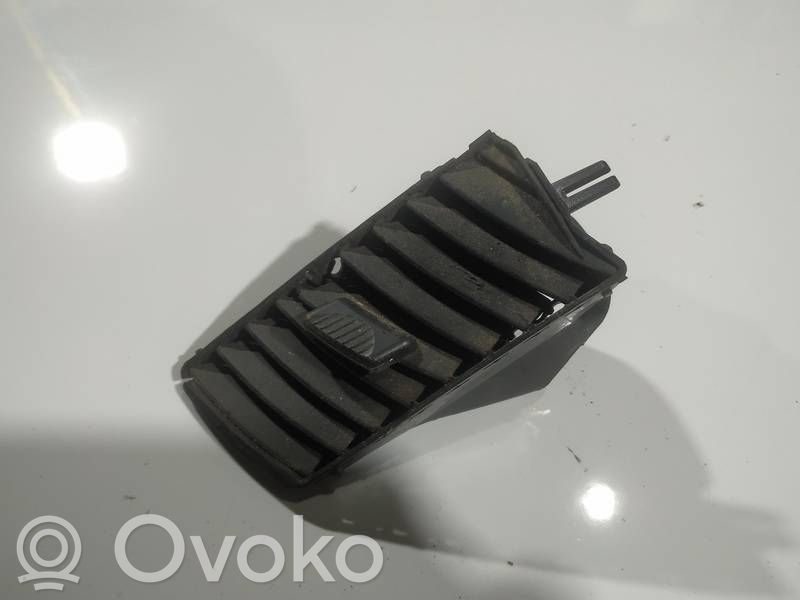 Opel Zafira B Grilă ventilație/ramă laterală bord 
