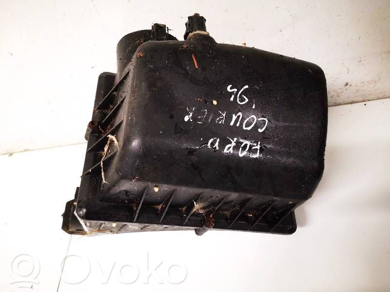 Ford Fiesta Ilmansuodattimen kotelo 