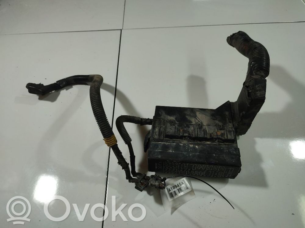 Nissan Almera Tino Set cutie siguranțe 