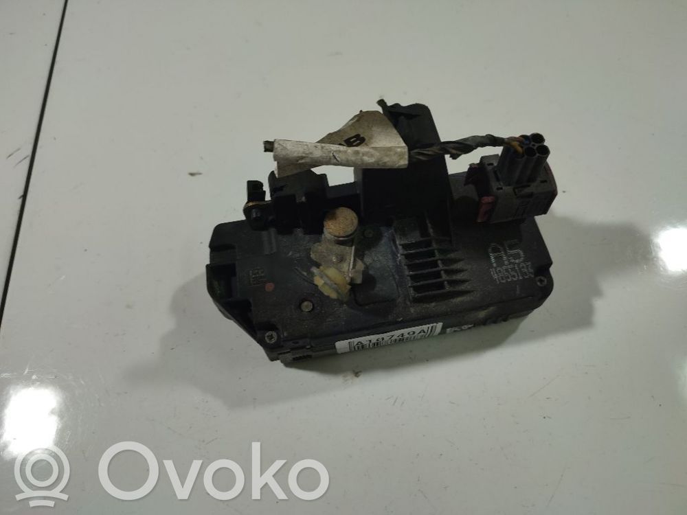 Saab 9-5 Încuietoare ușă spate 