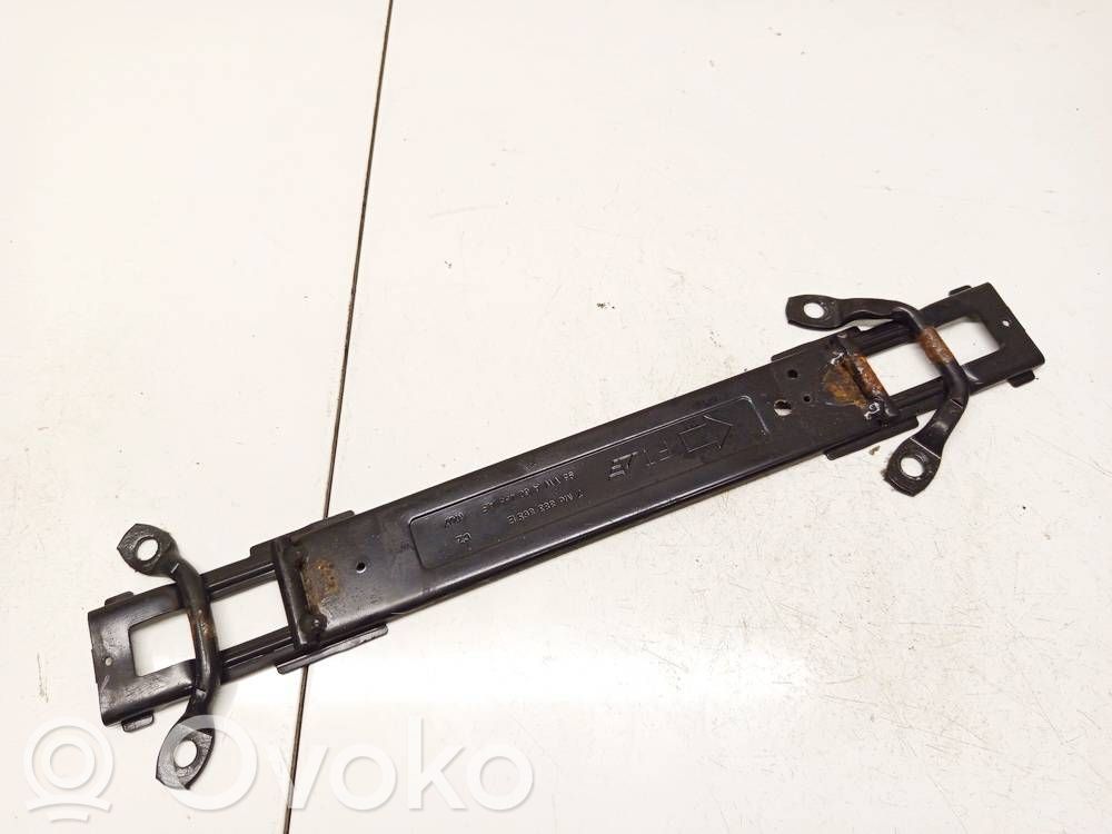Altra parte esteriore   7M0883865E,95VWA60455AF,7M0883865E,95VWA60455AF
