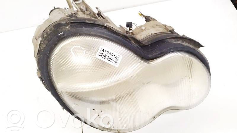 Mercedes-Benz C W203 Faro/fanale 