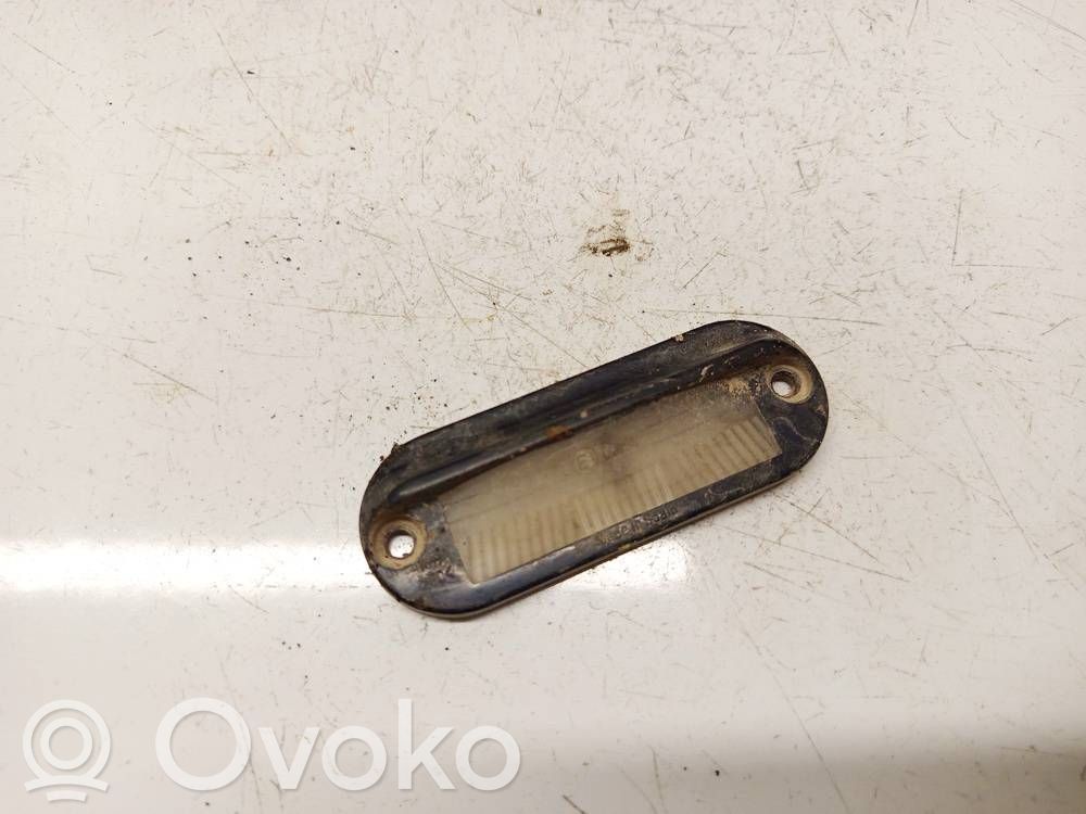 Seat Alhambra (Mk1) Listwa oświetlenie tylnej tablicy rejestracyjnej 