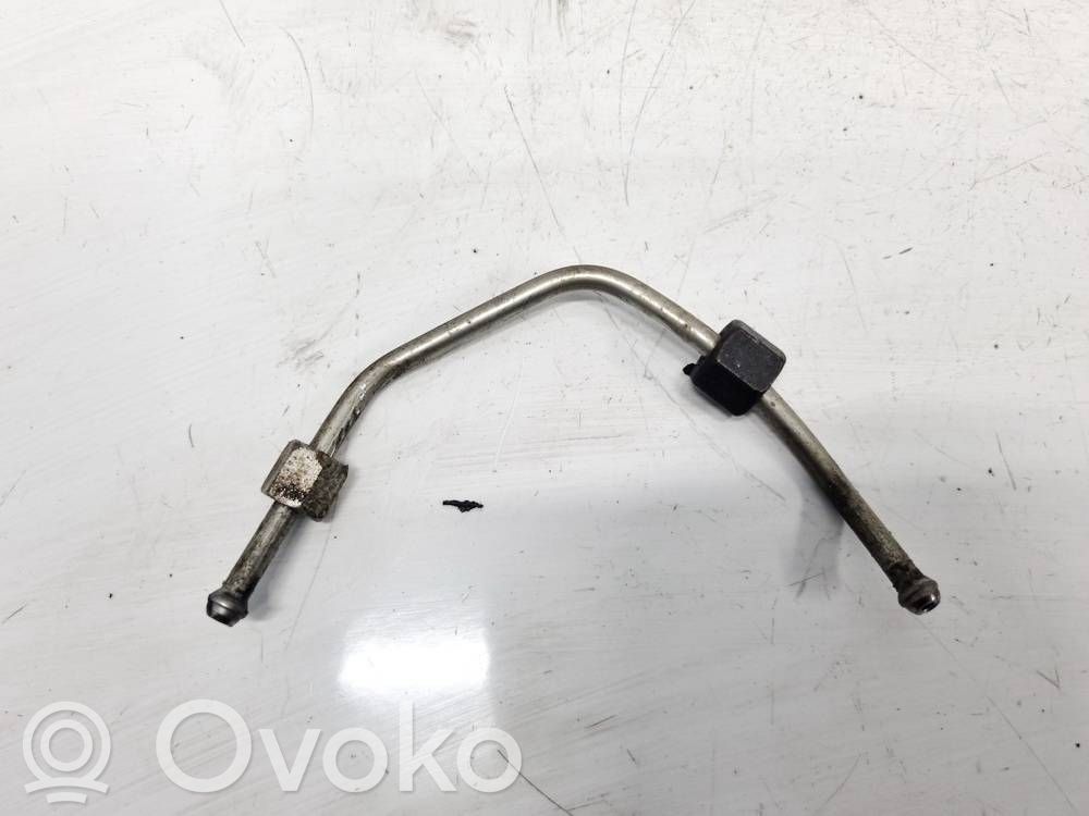 Tubo carburante