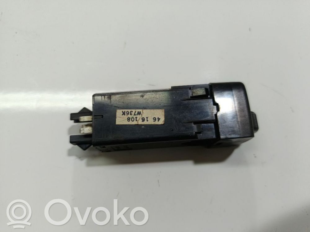 Seat heating switch   4616108,4616108,W736K