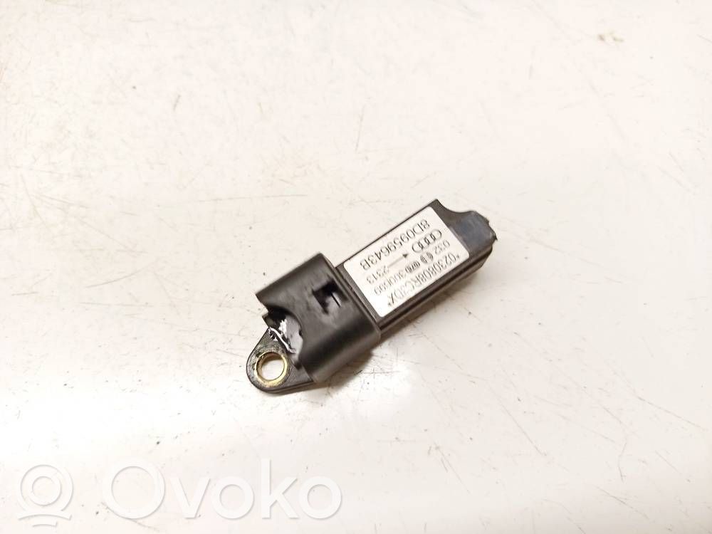 Turvatyynyn törmäysanturi   8D0959643B,8D0959643B