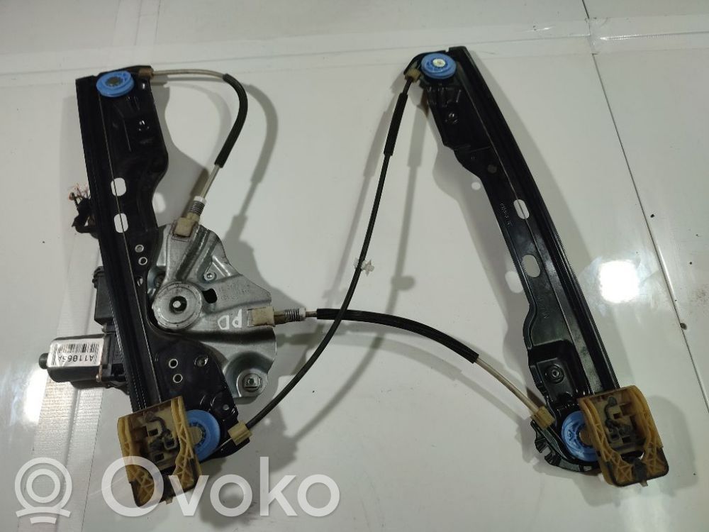 Opel Astra J Alzacristalli del portellone scorrevole con motorino