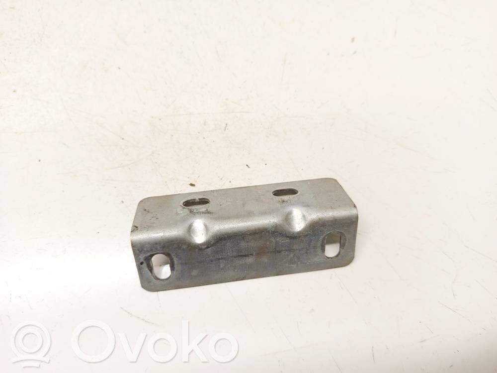 Audi A4 S4 B5 8D Muu ulkopuolen osa 