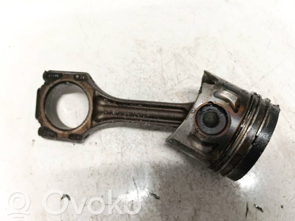 Piston avec bielle   028H,028H
