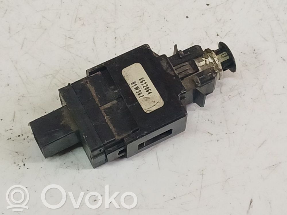 Interruptor sensor del pedal de freno   8622064,01W362,8622064