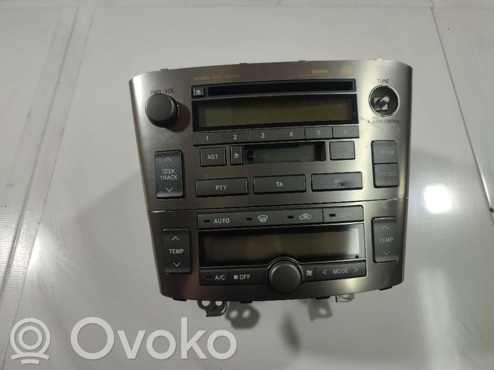 Toyota Avensis T250 Panel / Radioodtwarzacz CD/DVD/GPS 