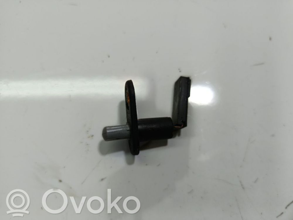 Sensor de la puerta delantera coupé