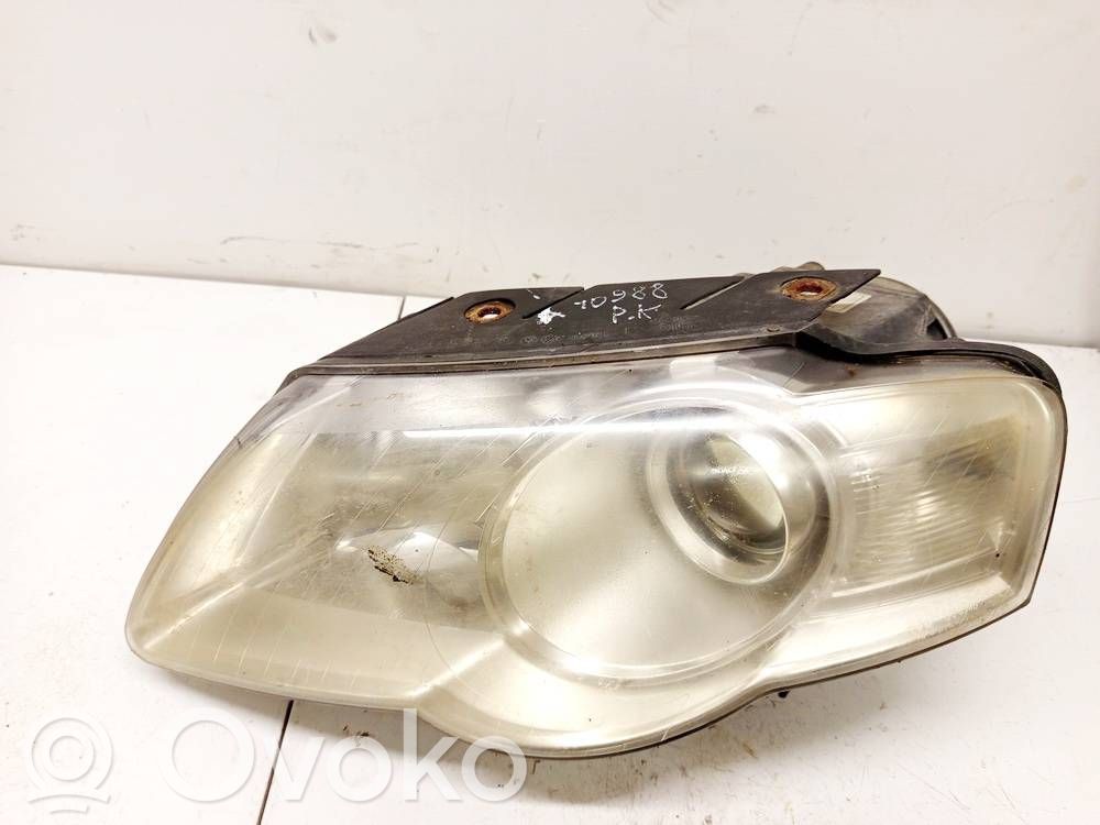 Volkswagen PASSAT B6 Lampa przednia 
