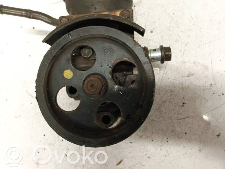 Pompa servosterzo   U81,U81
