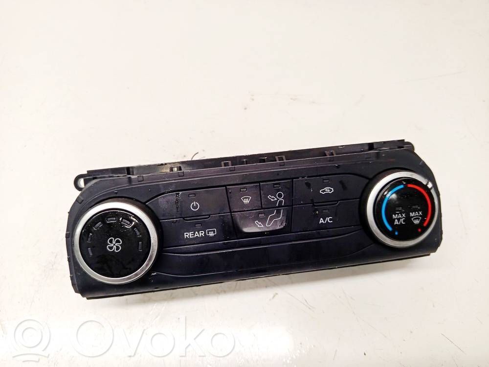 Ford Fiesta Panel klimatyzacji 