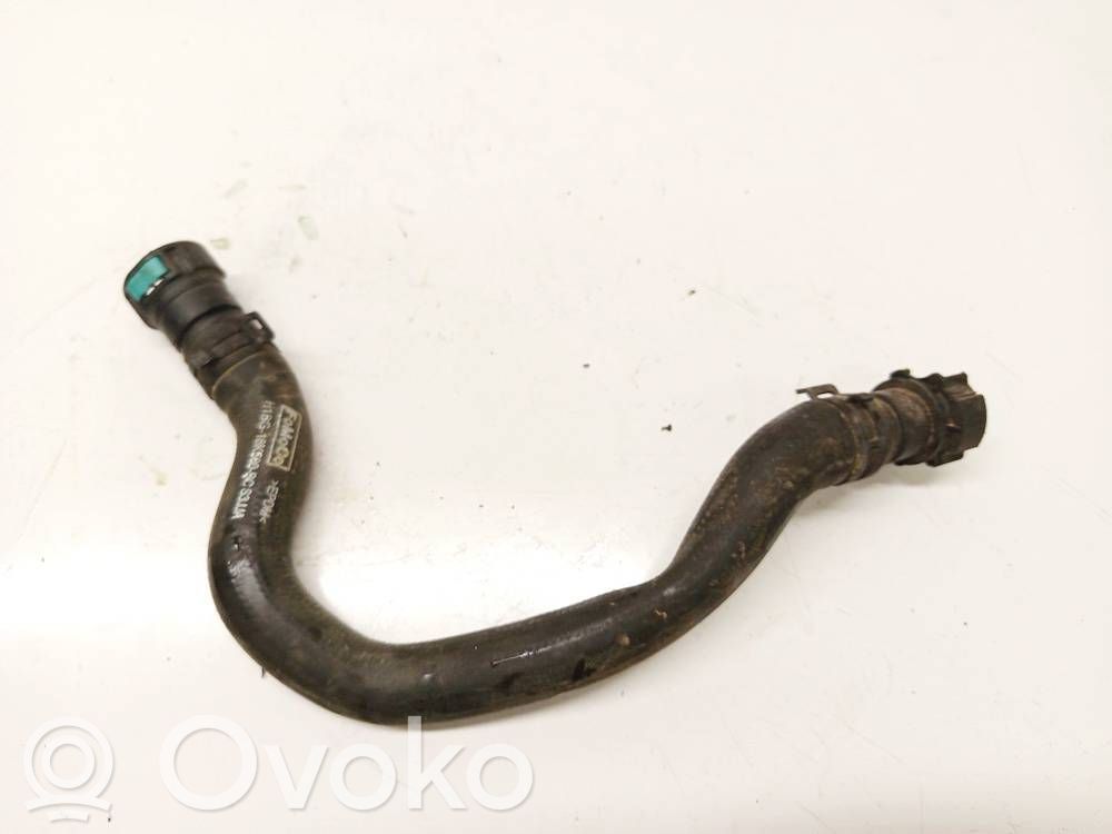 Ford Fiesta Tuyau de liquide de refroidissement moteur
