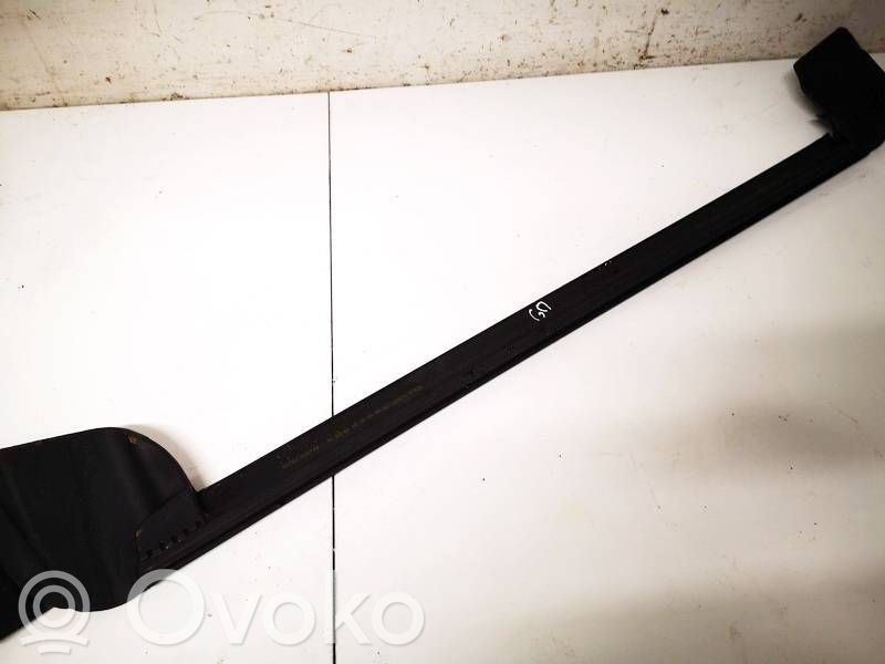 Tesla Model Y Rivestimento modanatura del vetro della portiera posteriore 
