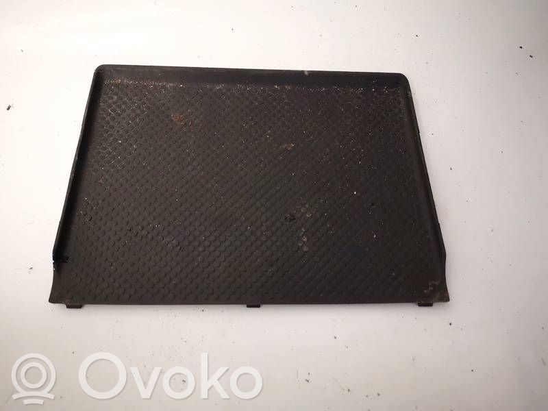 Skoda Praktik (5J8) Otros repuestos del interior 