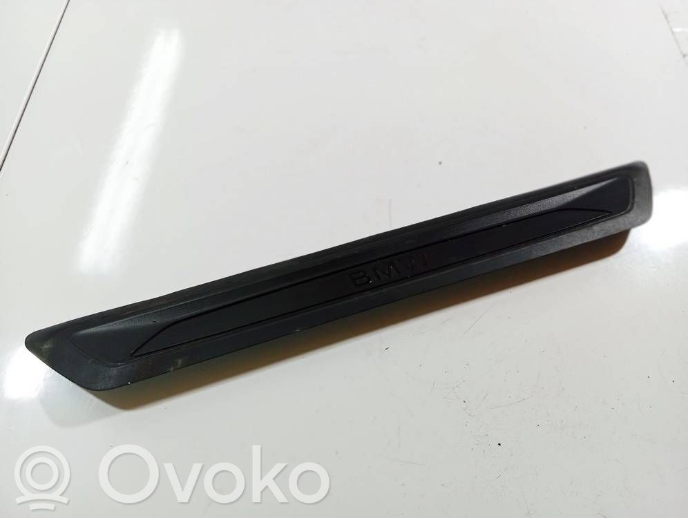 BMW 2 F22 F23 Copertura del rivestimento del sottoporta anteriore 