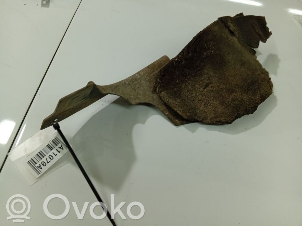 Osłona dolna silnika