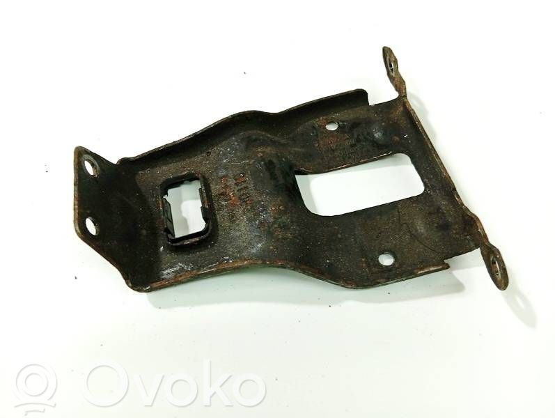 BMW 1 E81 E87 Suport radiator