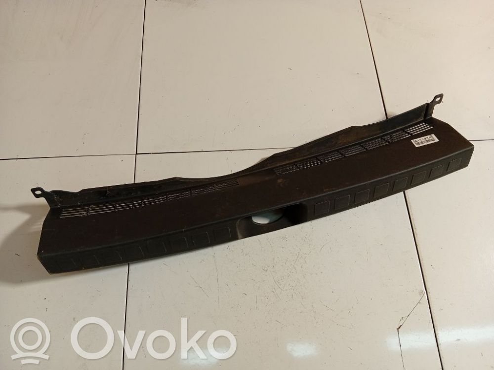 Mitsubishi Colt Inne elementy wykończenia bagażnika 