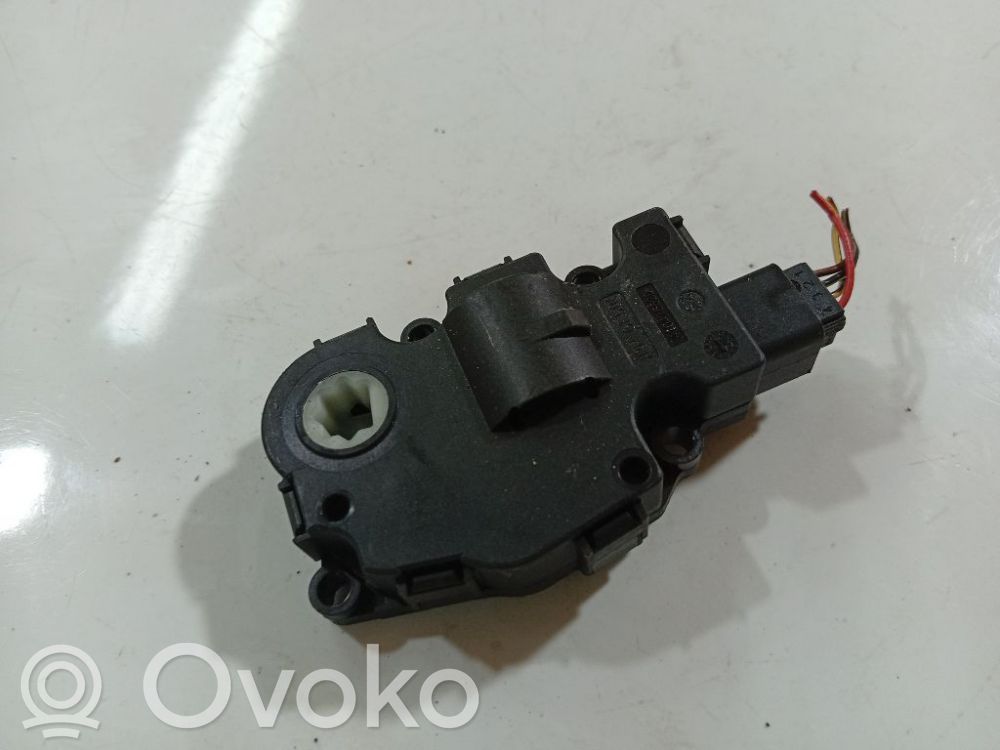 BMW 3 E90 E91 Air flap motor/actuator 